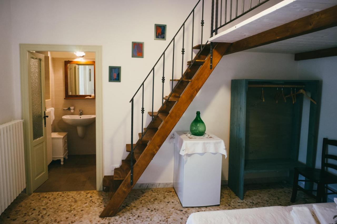 Il Melograno Bed & Breakfast เชจลีเมสซาปิกา ภายนอก รูปภาพ