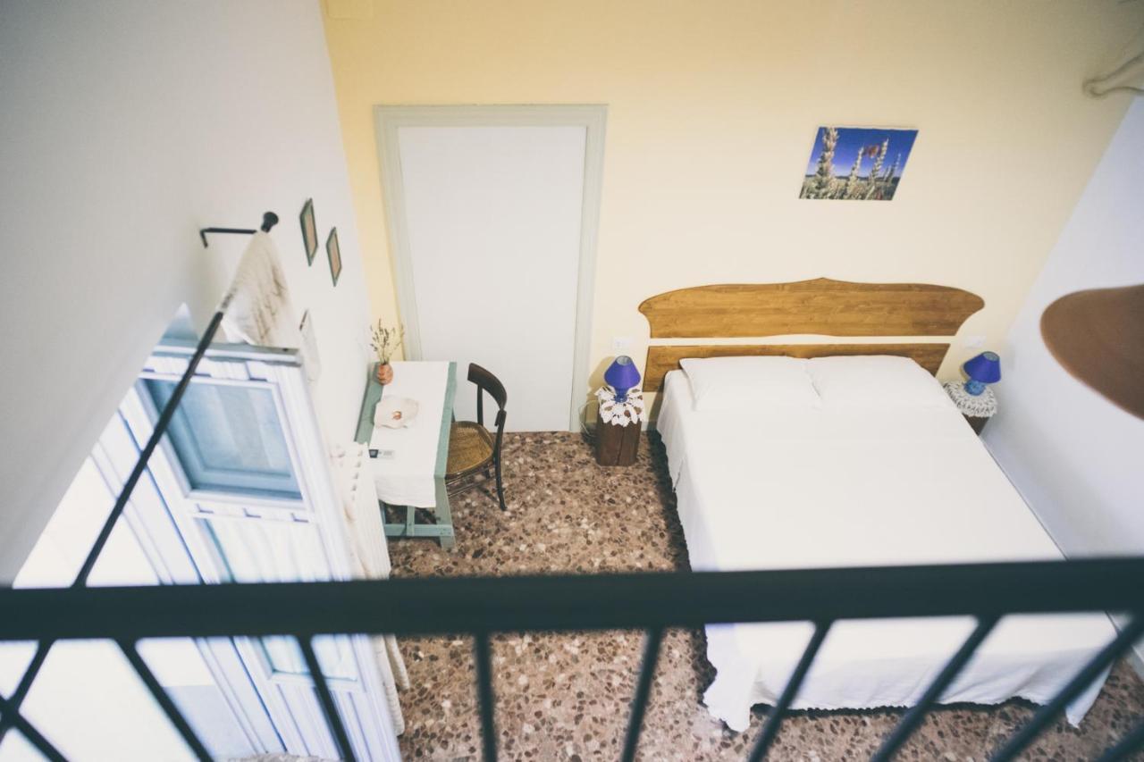Il Melograno Bed & Breakfast เชจลีเมสซาปิกา ภายนอก รูปภาพ
