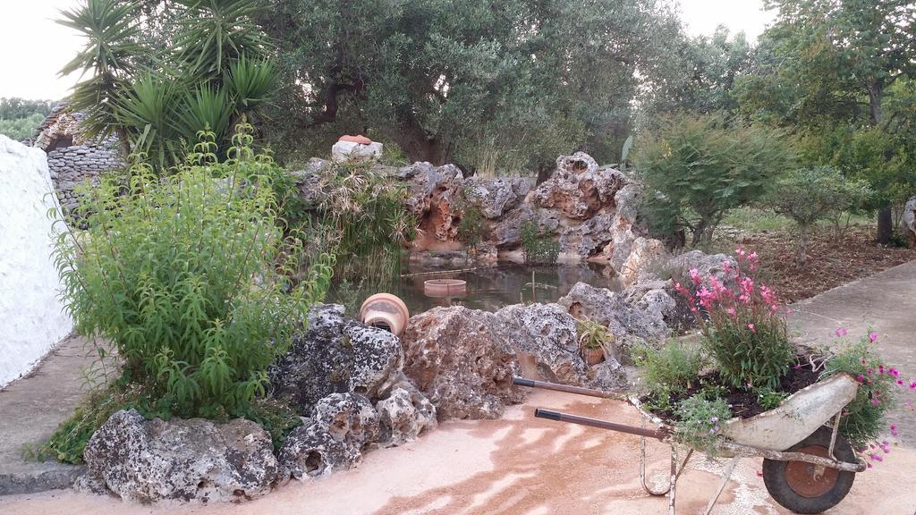 Il Melograno Bed & Breakfast เชจลีเมสซาปิกา ภายนอก รูปภาพ